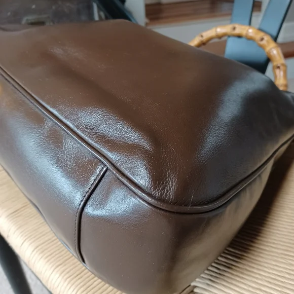 Gucci Classic Leather Bamboo Bag - Picture 7 of 16